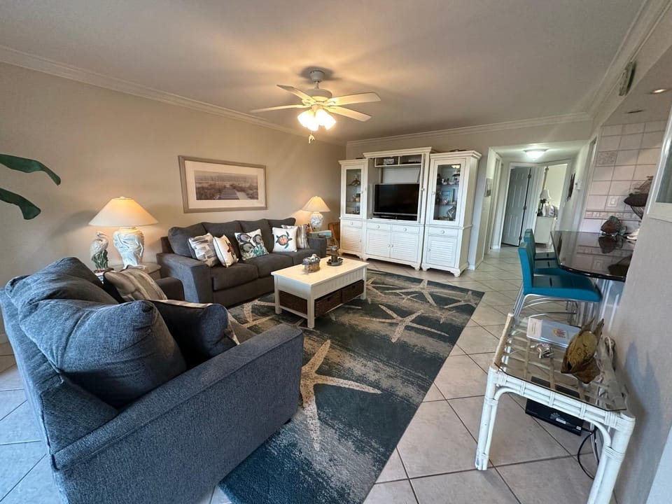 Siesta Dunes 3-22A by Siesta Dunes Apartment in Siesta Beach