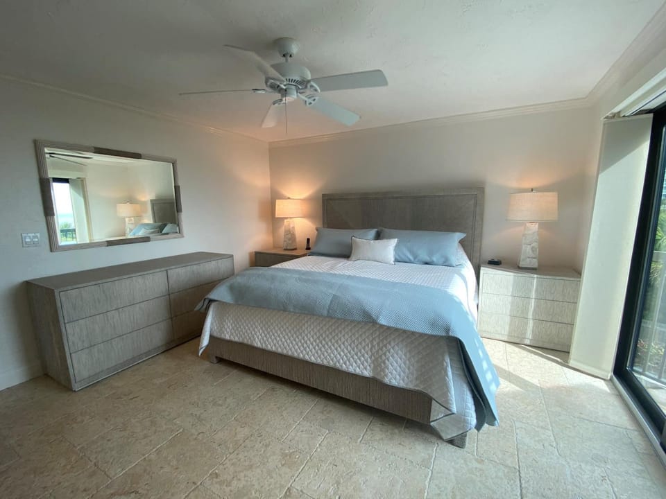 Siesta Dunes 3-22B by Siesta Dunes Apartment in Siesta Beach