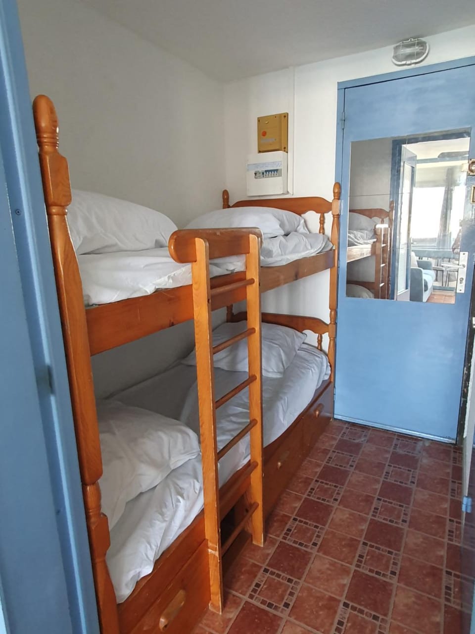 bunk bed
