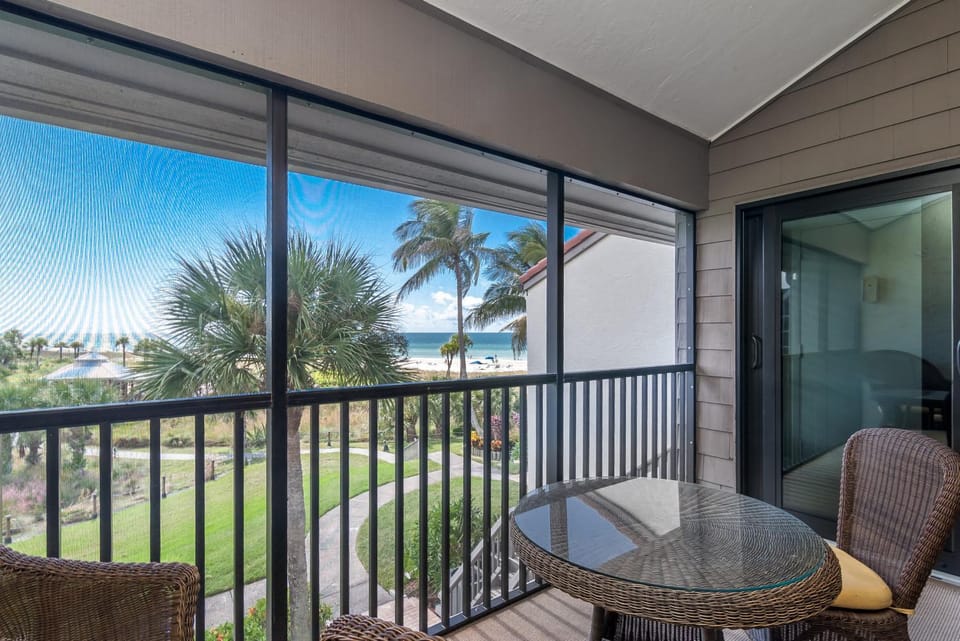 Siesta Dunes 4-14B by Siesta Dunes Apartment in Siesta Beach