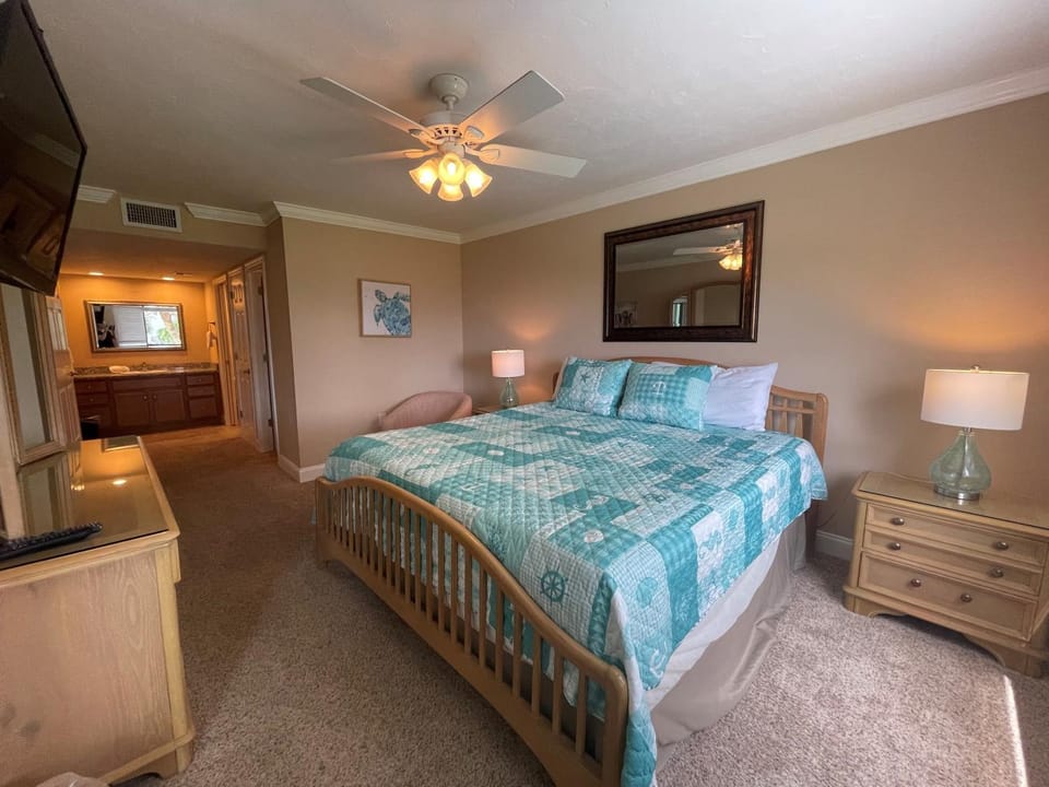 Siesta Dunes 5-207 by Siesta Dunes Apartment in Siesta Beach