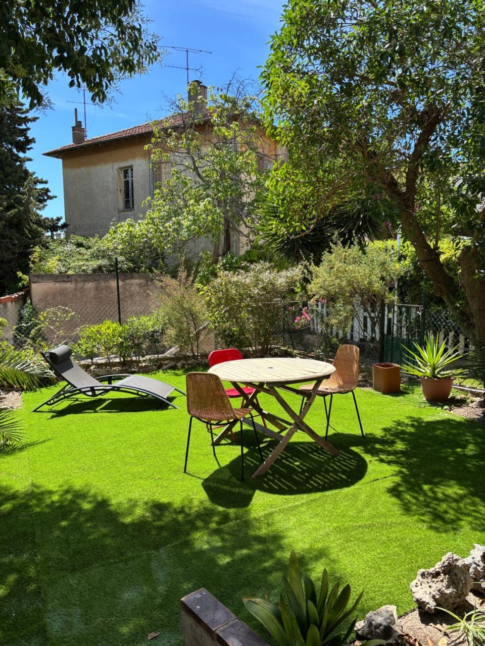 Joli appartement avec jardin Apartment in Cannes