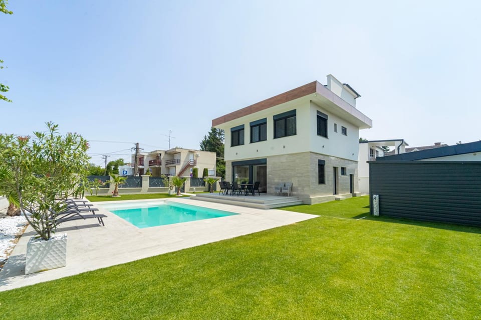Keszeg Villa Zamárdi Villa in Hungary