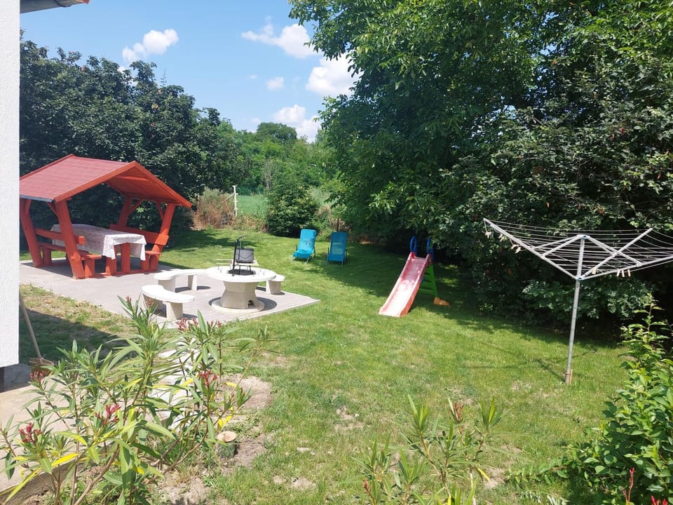 Pipacs Vendégház Berekfürdő House in Hungary