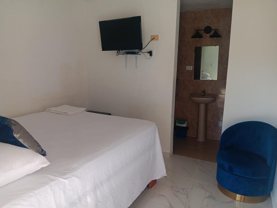 Hospedaje Las Flores Pedernales Bed and Breakfast in Haiti