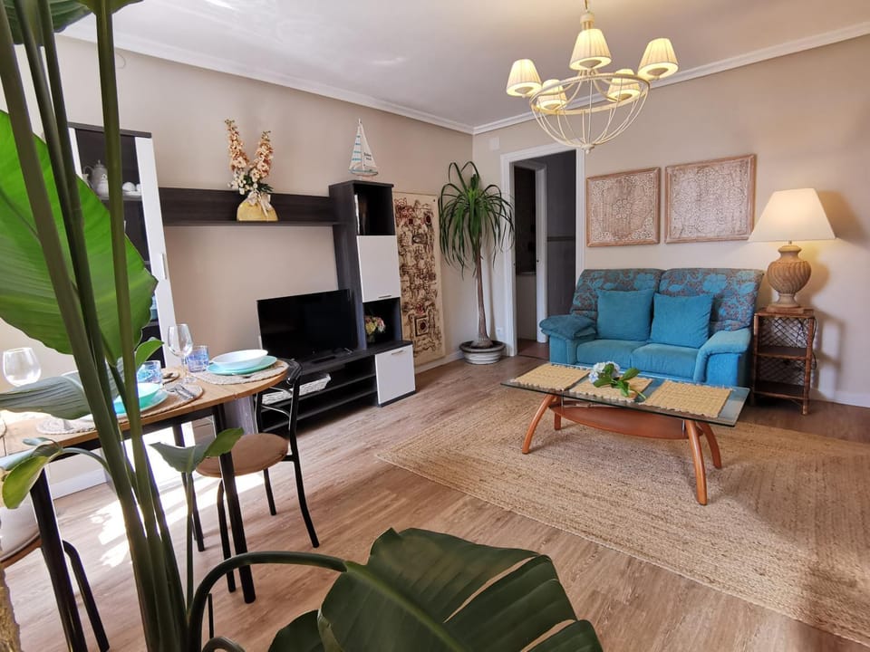 TV and multimedia, Dining area