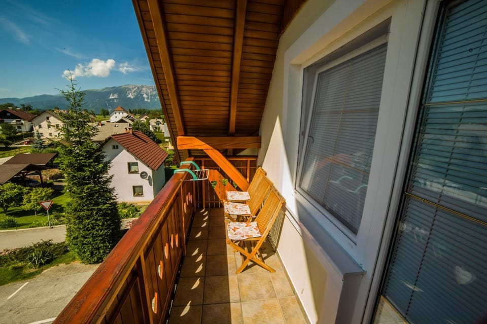 Property building, Patio, Day, Natural landscape, View (from property/room), Balcony/Terrace, Mountain view
