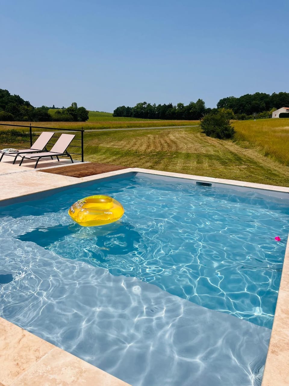Day, Pool view, Swimming pool, sunbed
