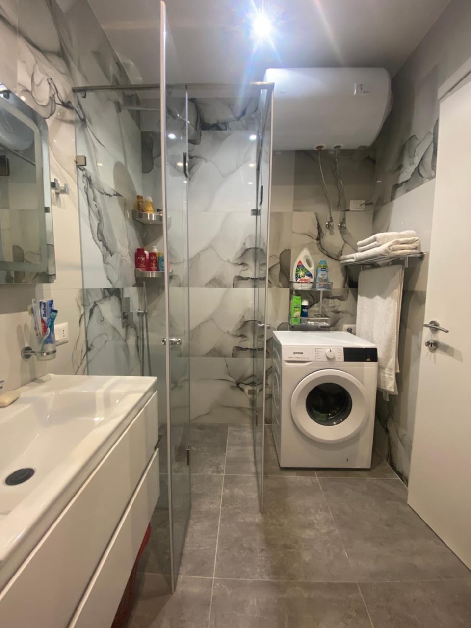 Shower, Bathroom