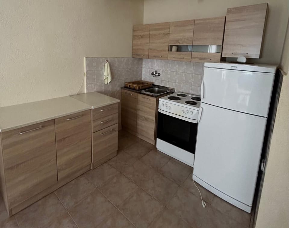 Seaside Ilino Apartment in Montenegro