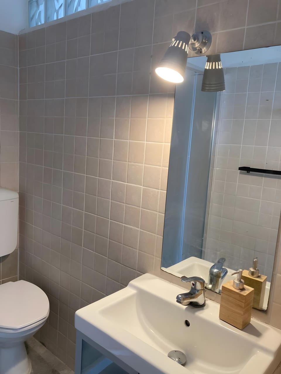 Bathroom, Living room