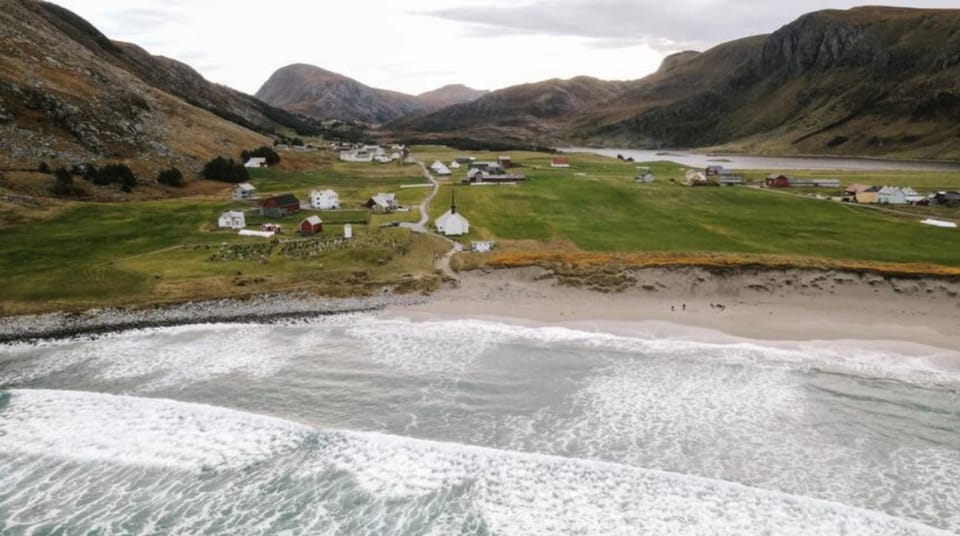 Location, location, location Apartment in Vestland
