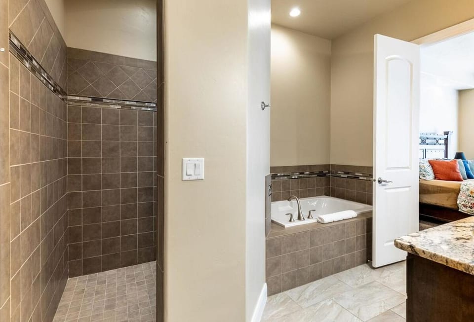 Zion's Point at Coral Ridge Pet Friendly! House in Washington