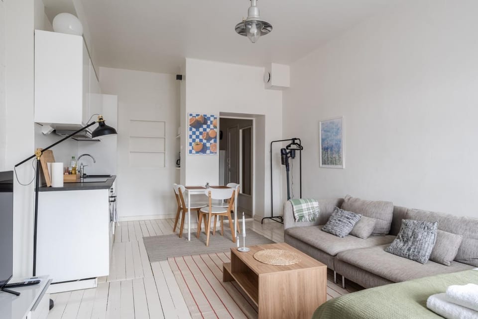Seating area, Dining area, kitchen