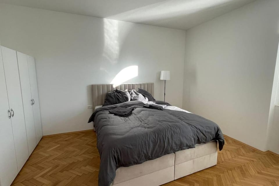 Living Leoben Rebuli - Room in Top 2 room One Apartment in Styria
