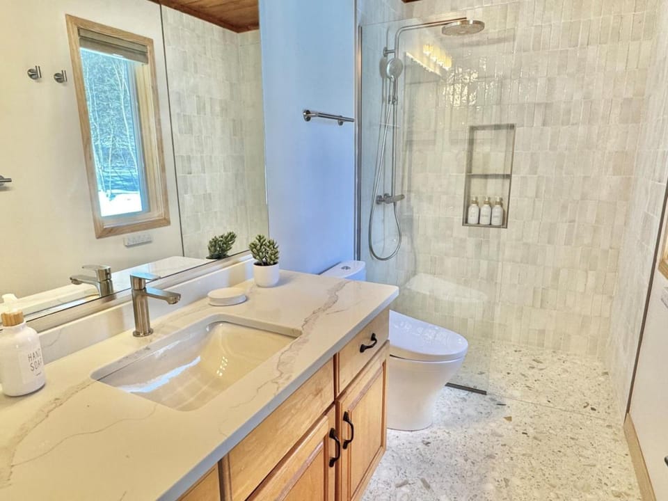 Family-Friendly Ski-In/Ski-Out | In-Unit Sauna House in Lutsen
