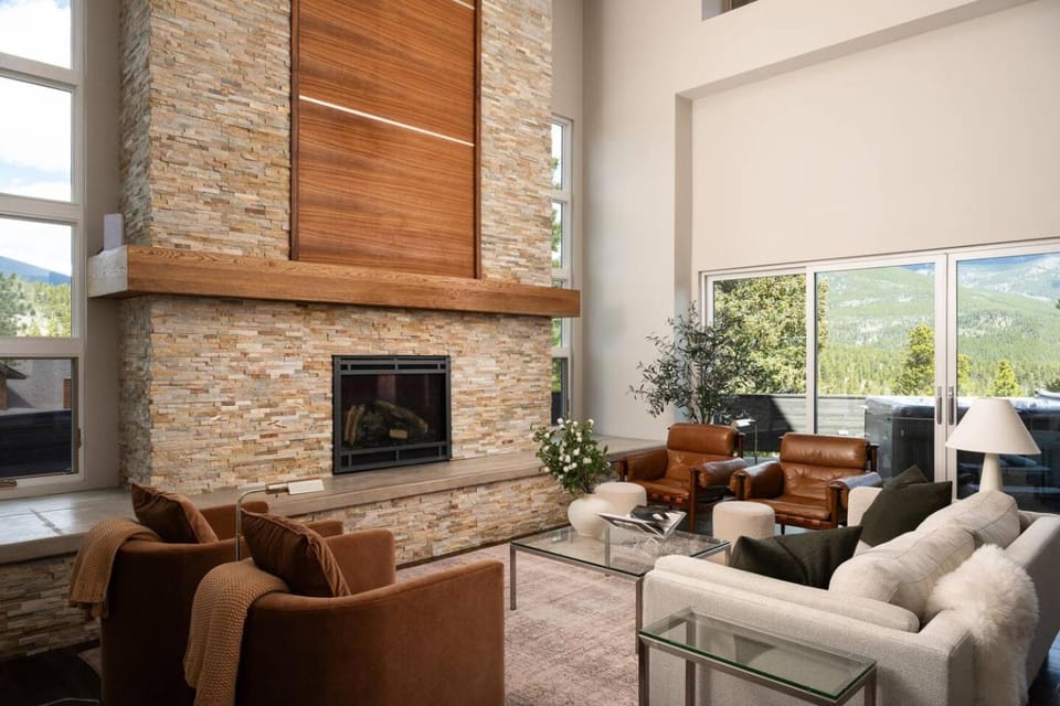 Summit Solace LUXE 360 Views Hot Tub Games House in Bailey