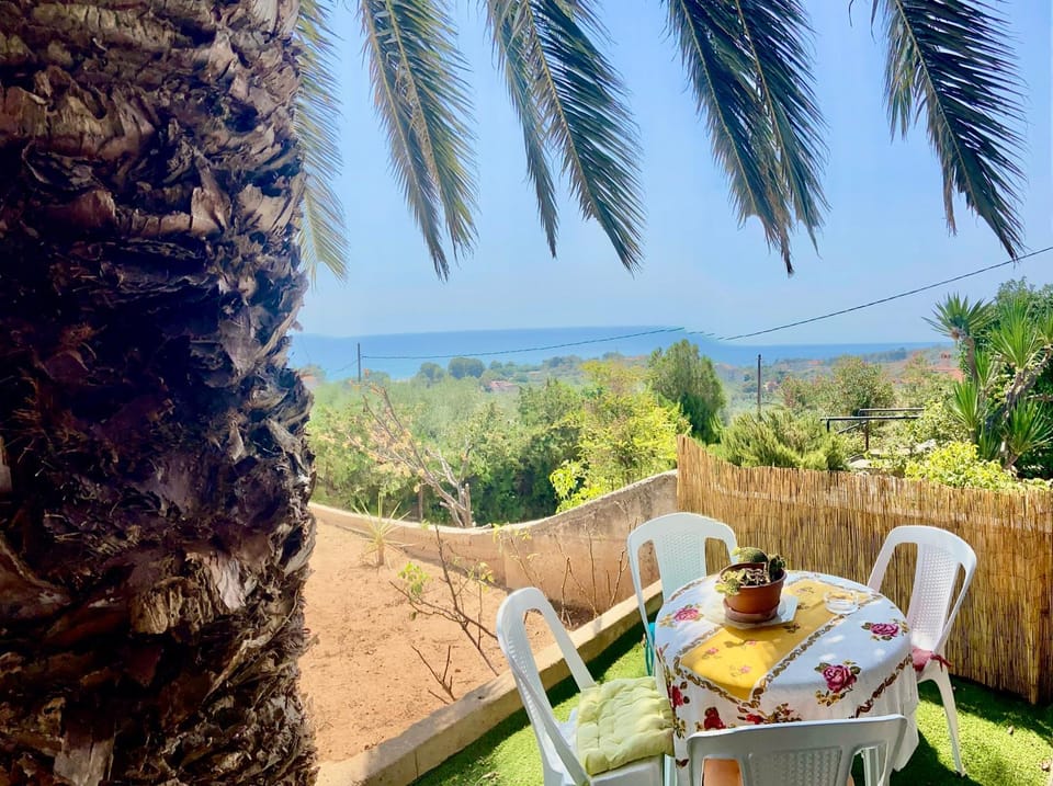 Patio, Spring, Day, Natural landscape, View (from property/room), Balcony/Terrace, Dining area, Mountain view, Sea view