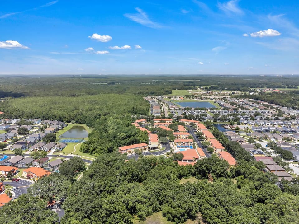 Neighbourhood, Bird's eye view, Street view