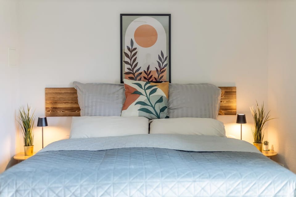 Bed, Bedroom