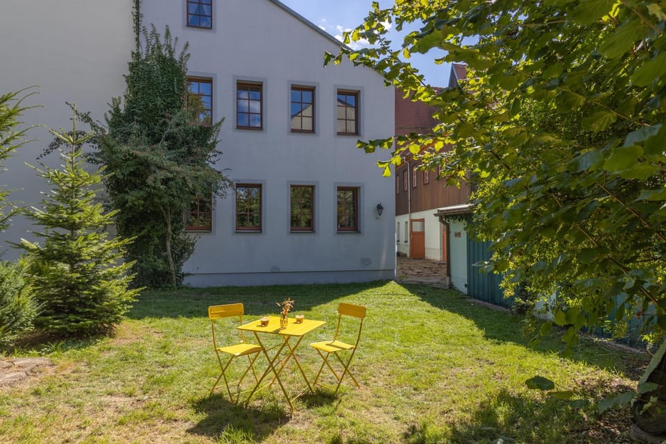 Zentrales Studio - mit Sofa & 2 Einzelbetten Apartment in Freiberg