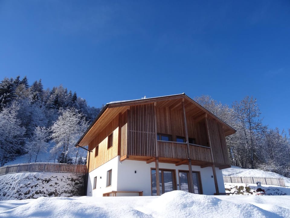 Property building, Winter