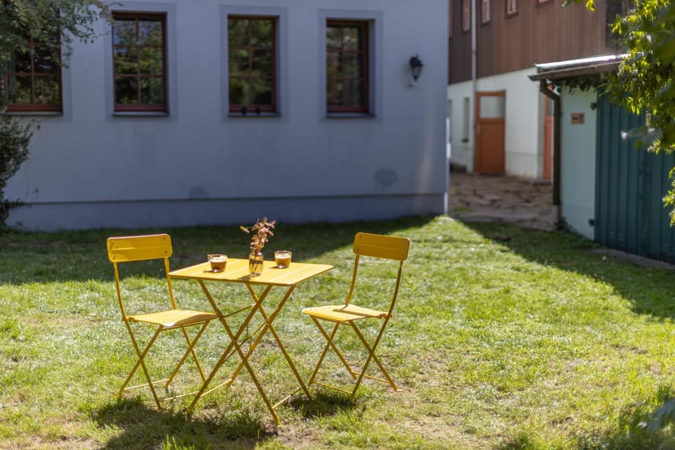 Property building, Garden, Garden view