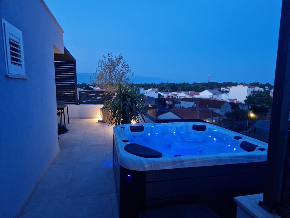 Adria-Vir Apartment in Zadar County