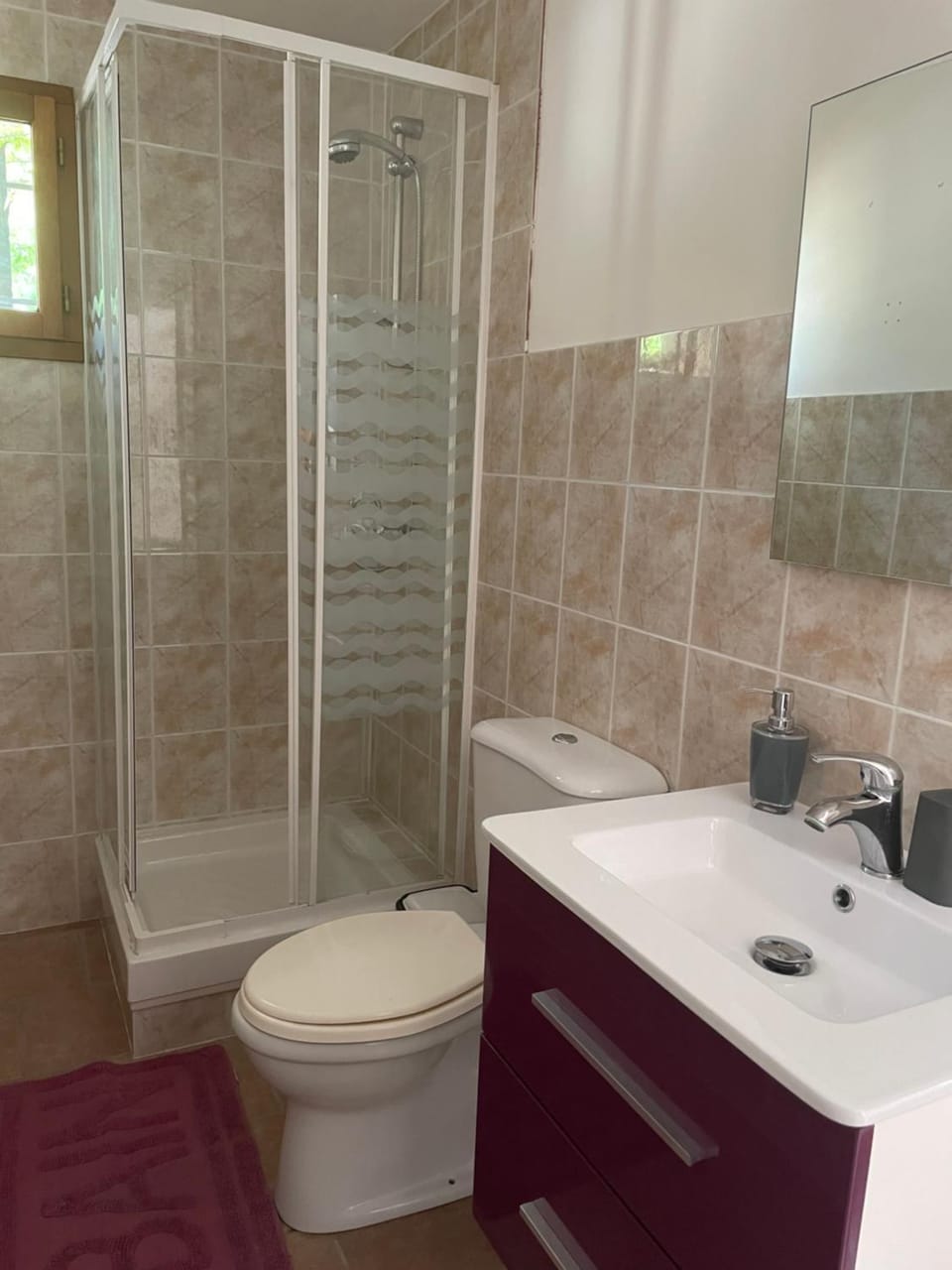 Shower, Toilet, Bathroom