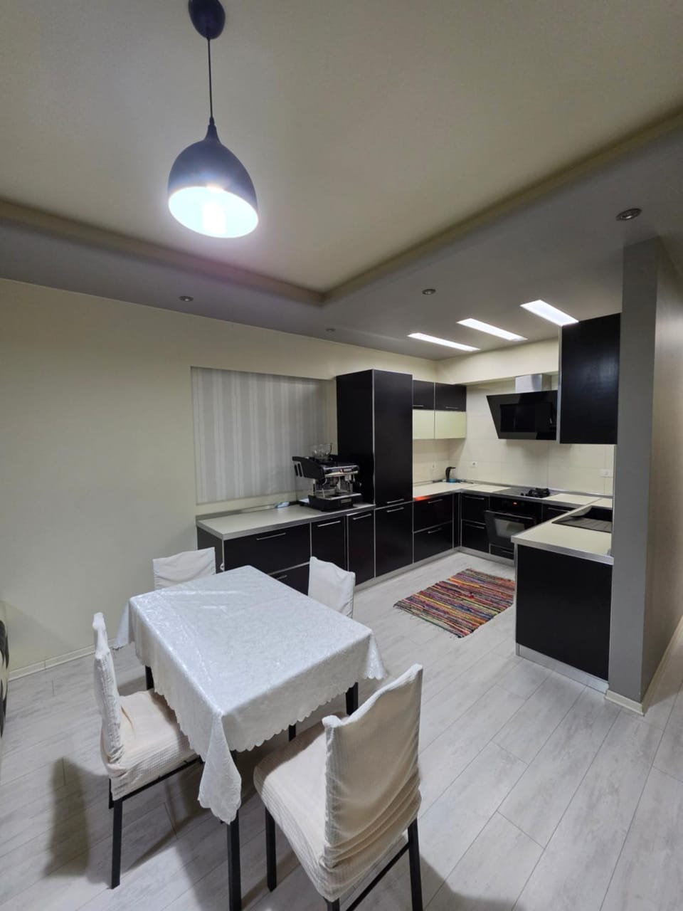 Central Apartment By Vlora Office Apartment in Vlorë
