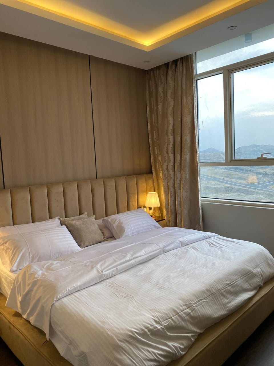 Photo of the whole room