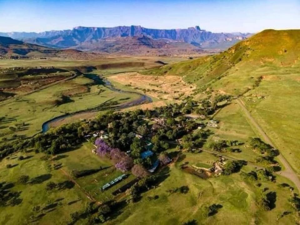 Nearby landmark, Natural landscape, Bird's eye view