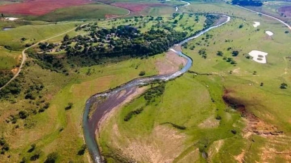 Bird's eye view, River view