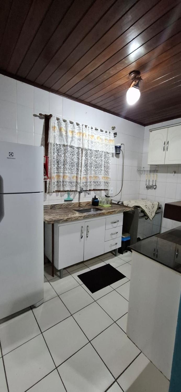 Kitchen or kitchenette, oven, stove