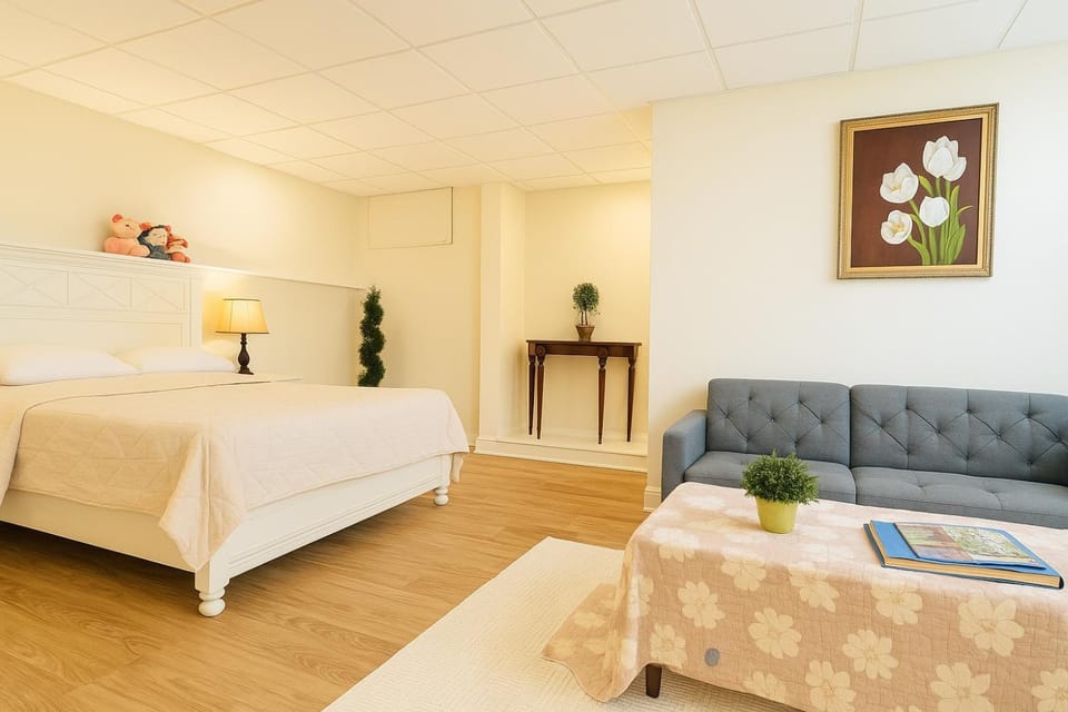 Bed, Bedroom