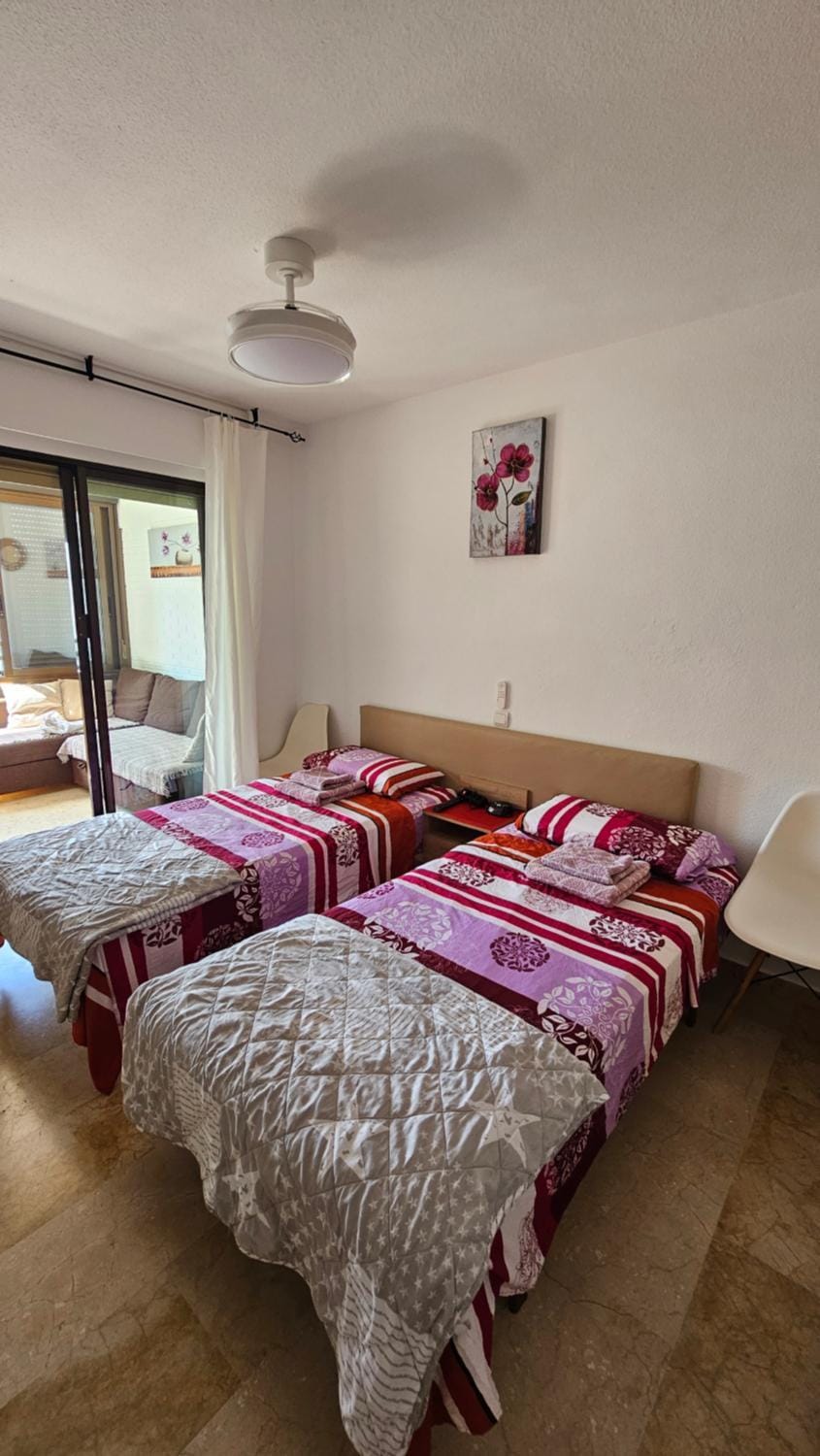 Bedroom, fireplace