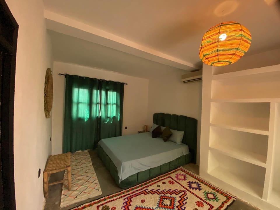 Azur du lac House in Marrakesh-Safi