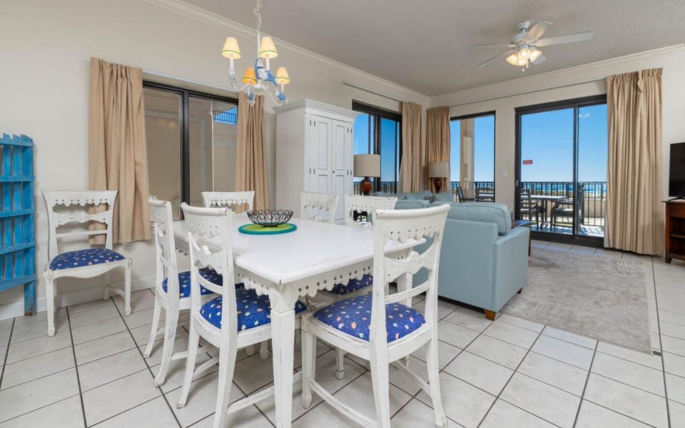 Phoenix X 117 Apartment in Ono Island
