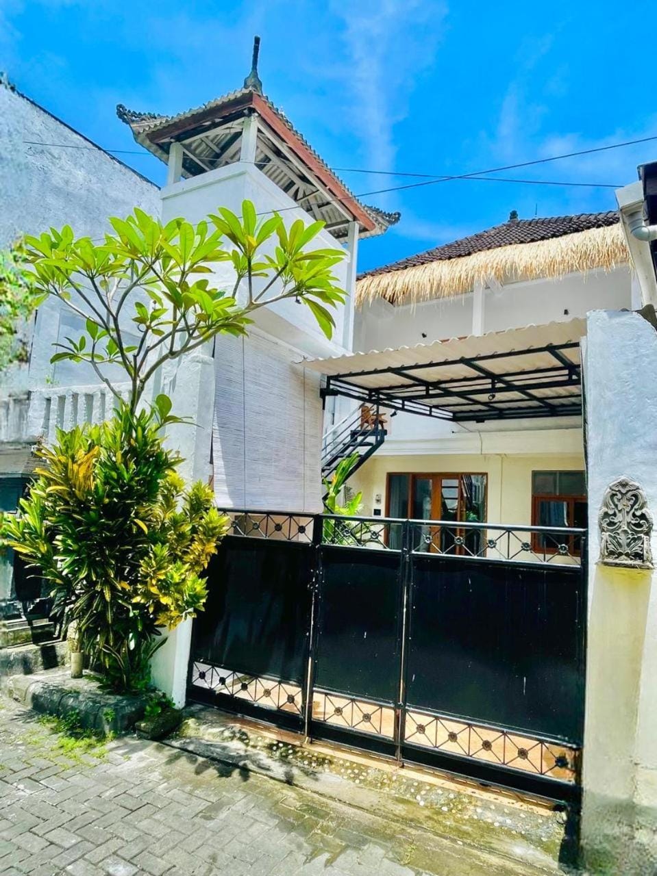 Property building, Patio