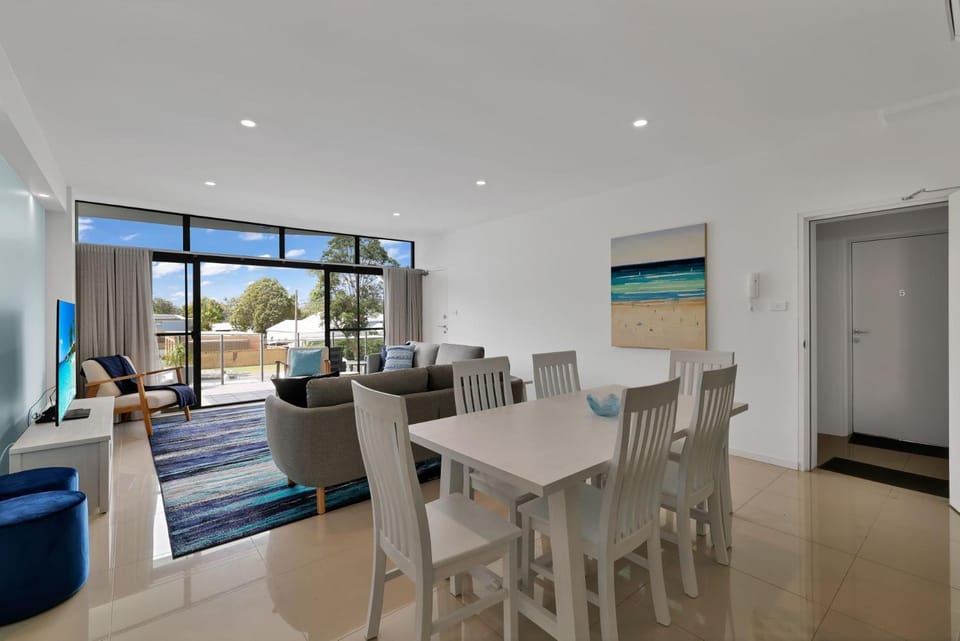 Waves by Book Jervis Bay - Luxury 3 Bedroom Apartment walk to everything Apartment in Huskisson
