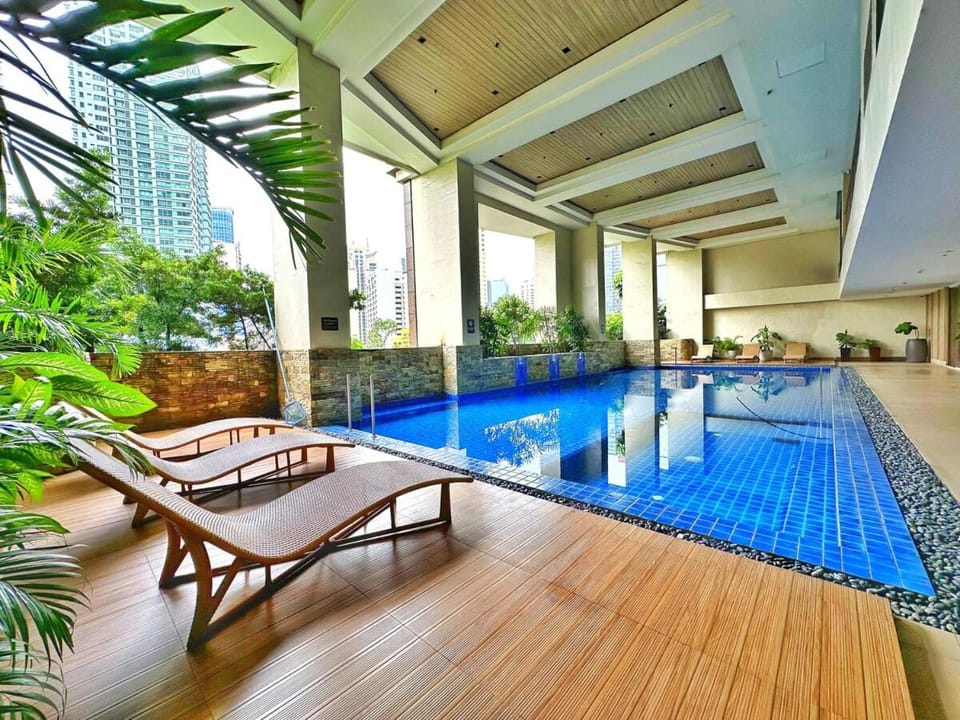 Pool view, Swimming pool