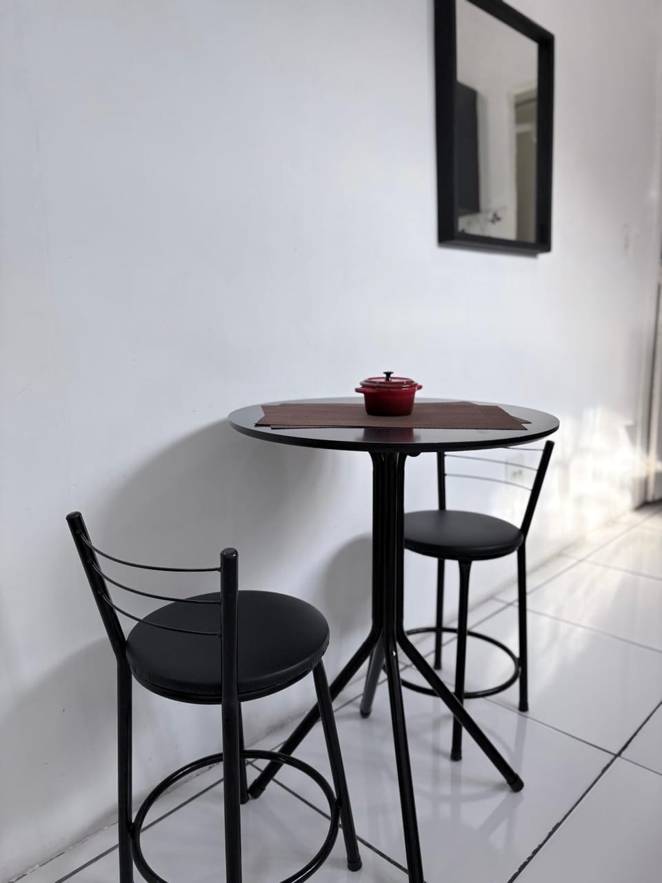 Dining area, Meals