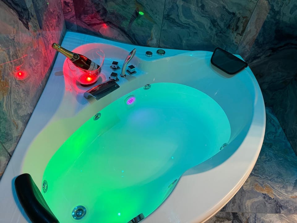 Hot Tub