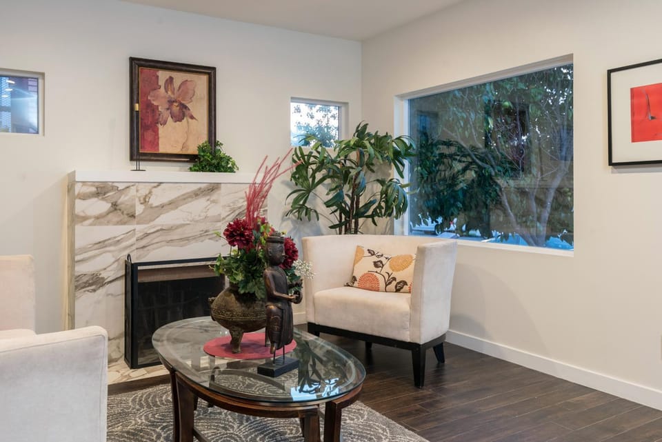 Traveller getaway free parking on site Apartment in Oakland