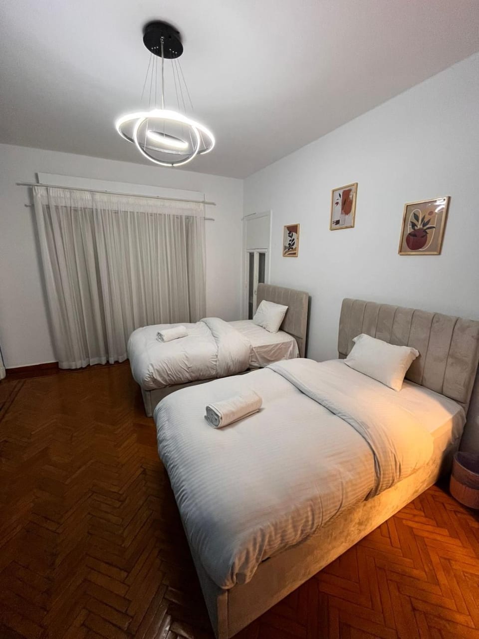Zamalek 3BR affordable Apartment in Cairo