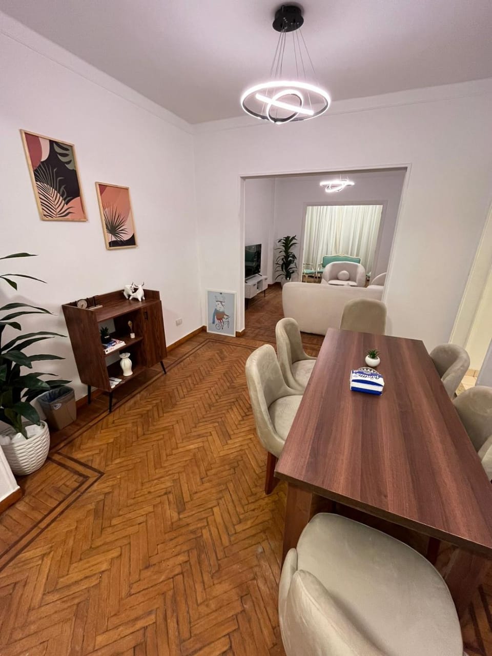 Zamalek 3BR affordable Apartment in Cairo