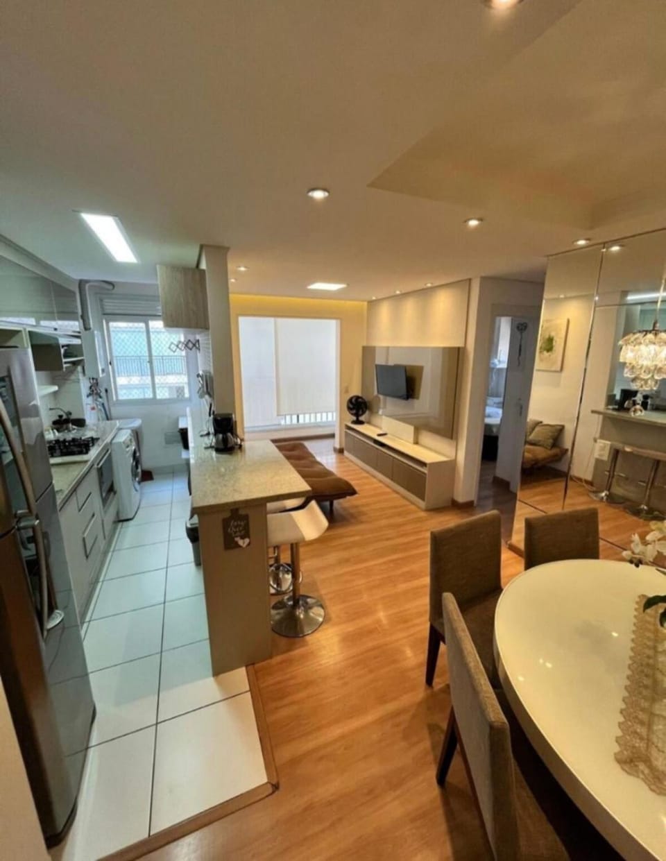 704 B Luxo Centro SP | Brás - Completo + vaga Apartment in Sao Paulo City