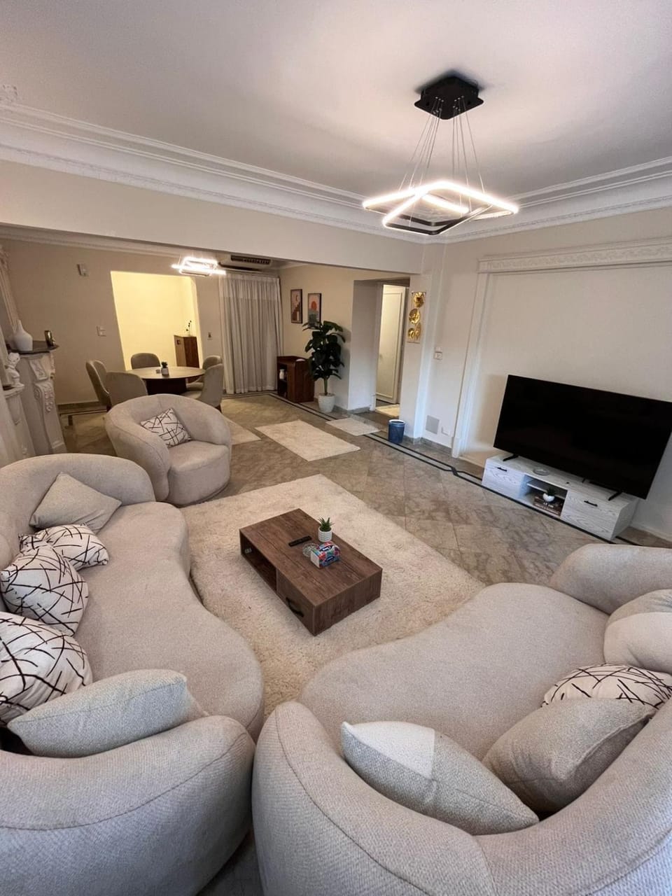 Zamalek by the nile 3BR Apartment in Cairo