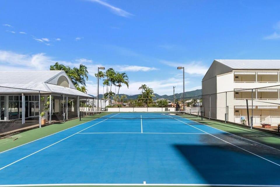 Tennis court
