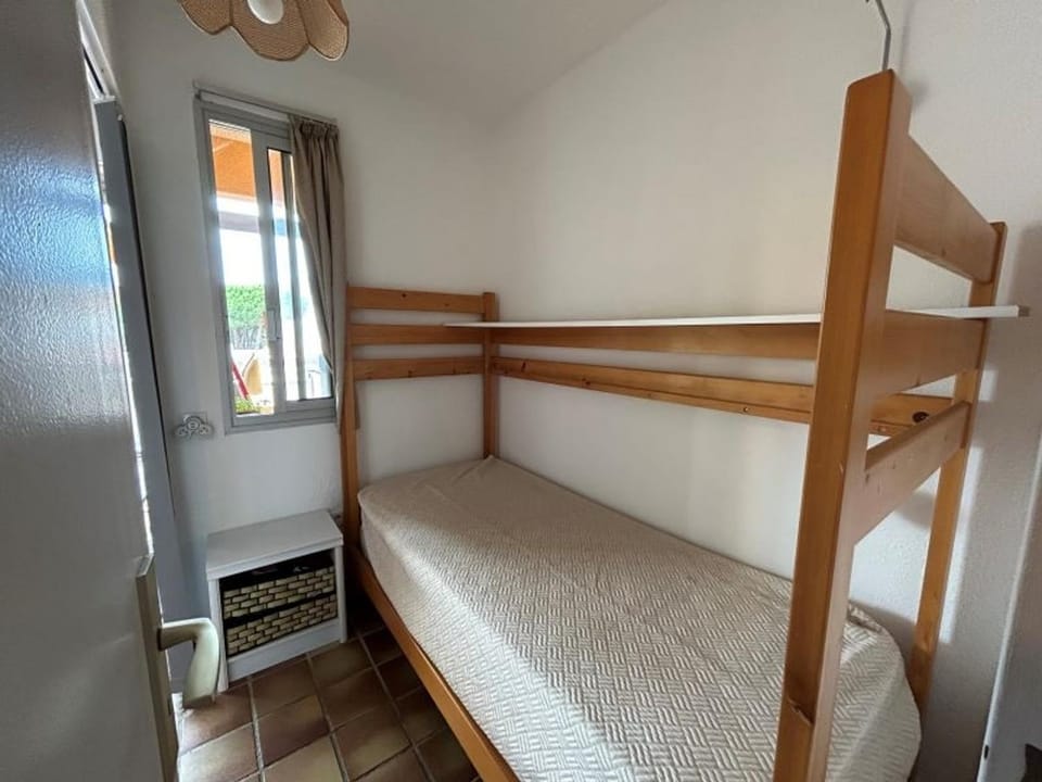 Appartement mezzanine 4 couchages à 100m plage - FR-1-837-21 Apartment in Argeles-sur-Mer